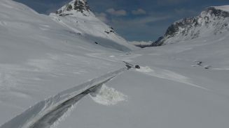 Winterende in Norwegen: Gigantische Straßenräumung