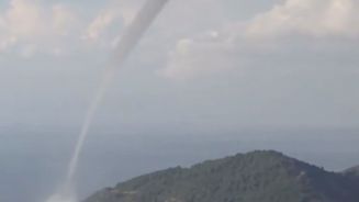 Schaurig-Schön: Tornado vor Italiens Küste