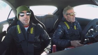 Winter macht Spaß: Franck Ribéry driftet im Schnee