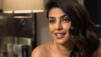 Unfall am Set: Priyanka Chopra in Klinik eingeliefert