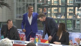 Baywatch-Premiere: Hasselhoff überrascht alle