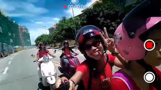 Mit dem Roller zur Freiheit: Phnom Penhs ‚Motogirls‘